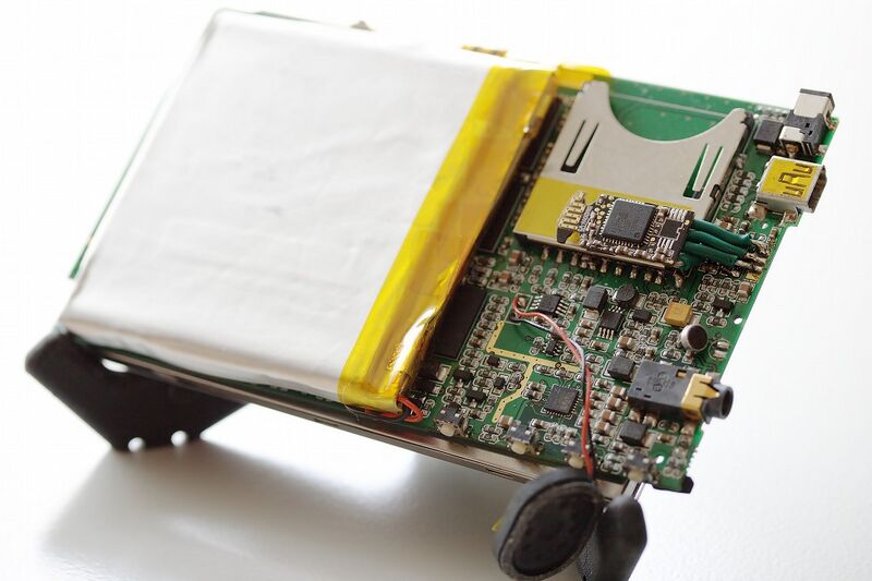 File:Smartq5 pcb-battery.jpg